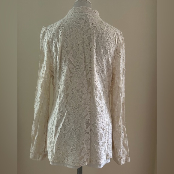 ❤️Pretty Michael Stars Ivory Lace Blouse - Picture 6 of 7